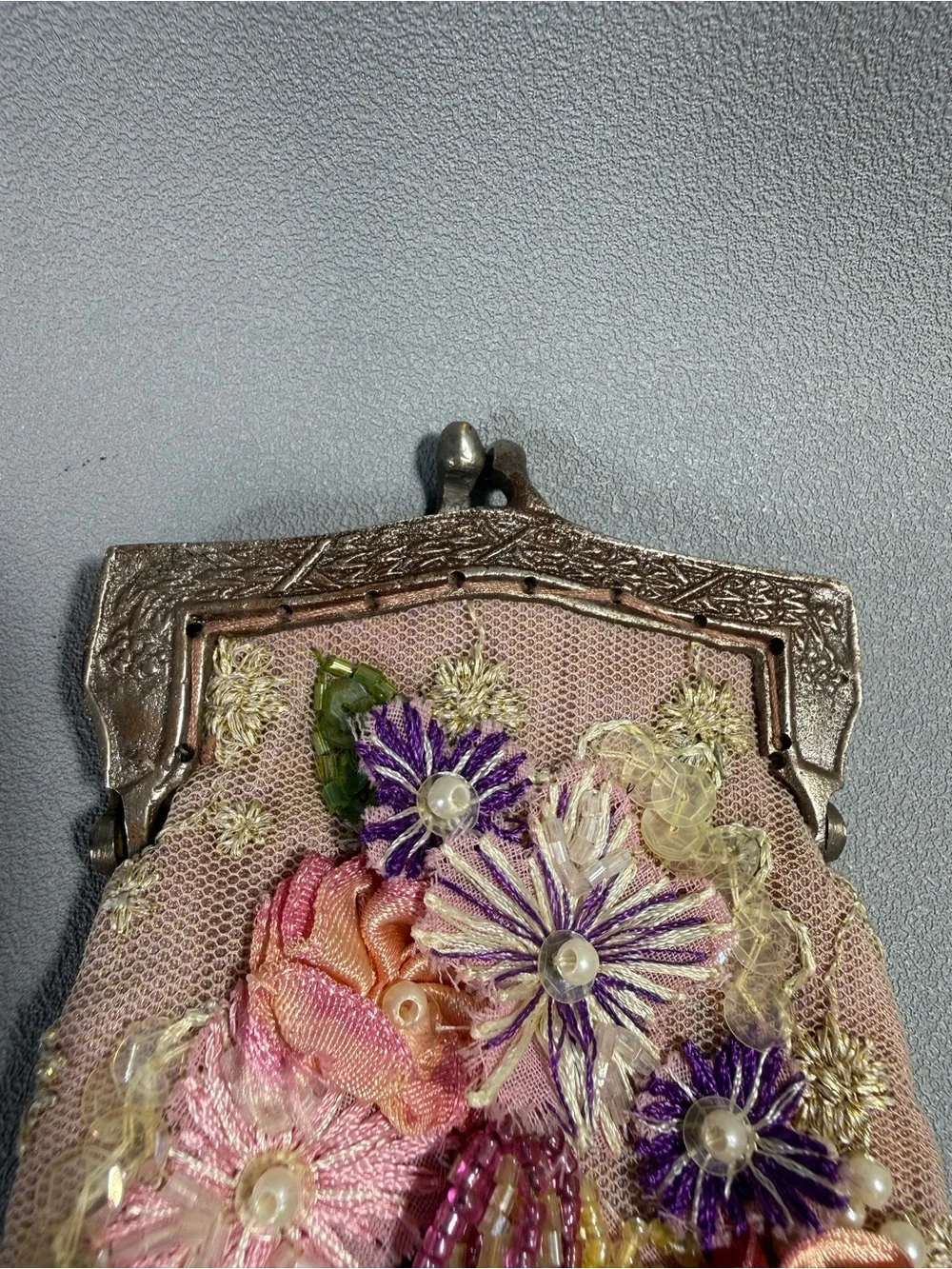Wayne M Kleski Vintage Pink Silk & Mesh Floral Embroidered Beaded Clutch